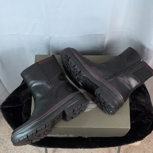 Timberland Women's Black Leather Combat Boots - Picture 6 of 15